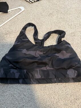 Athleta Black & Gray Camo Sports Bra